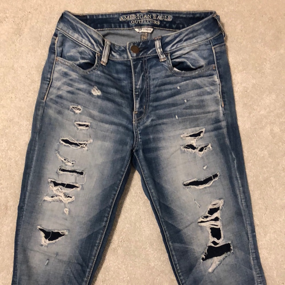 AEO Hi-Rise Jegging Crop Distressed